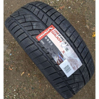 235/55/20 105V Roadx RXFrost WU02