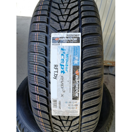 Зимние шины 275-45-18 107V Hankook Winter ICept Evo 3 W330 - 1