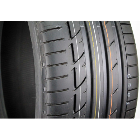 Летние шины 225-35-19 88Y Bridgestone Potenza S001 XL  RunFlat - 1